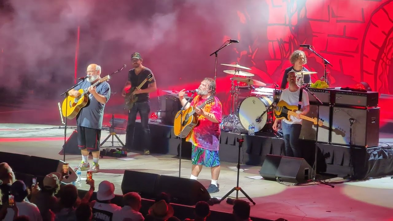 Tenacious D - Master Exploder Live (4K), no backing track, San Diego, 6/26/2022