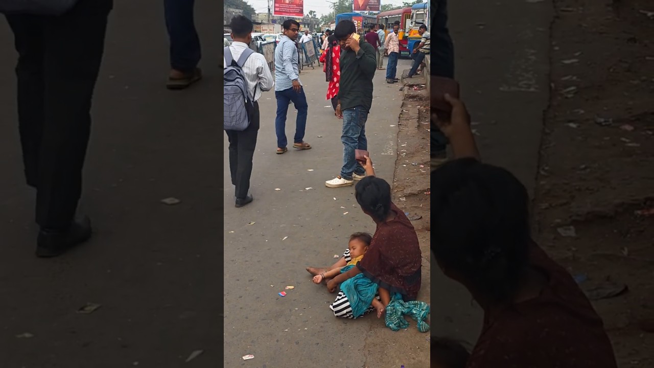 Garib Majbur Maa ki Imandaari ka jeet &hearts;️😭 #humanity #respect #shorts #shortvideo #amitsingisking
