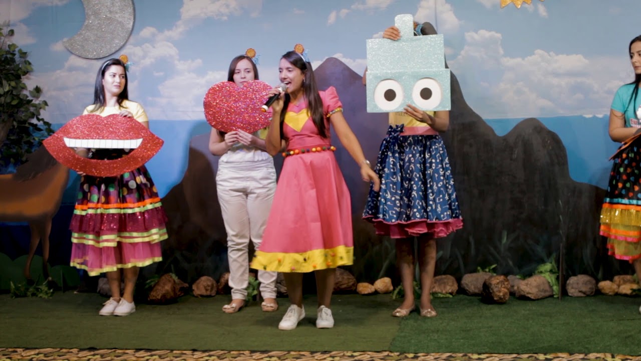 Culto Infantil - Conduzindo as crianças ao louvor e a adoração