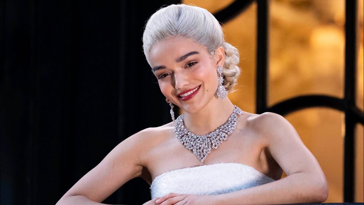 Rachel Zegler - Evita: Don’t Cry For Me Argentina Balcony Scene