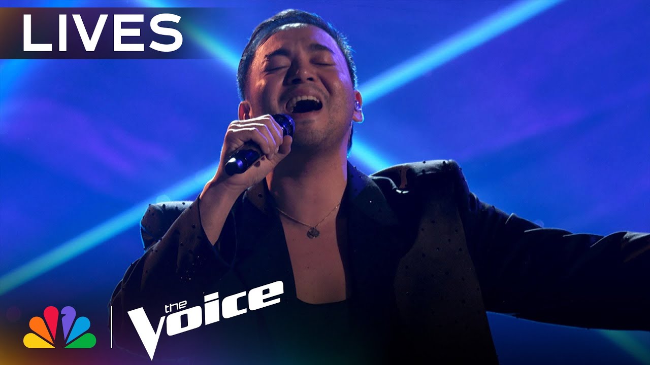 Sofronio Vasquez Performs 