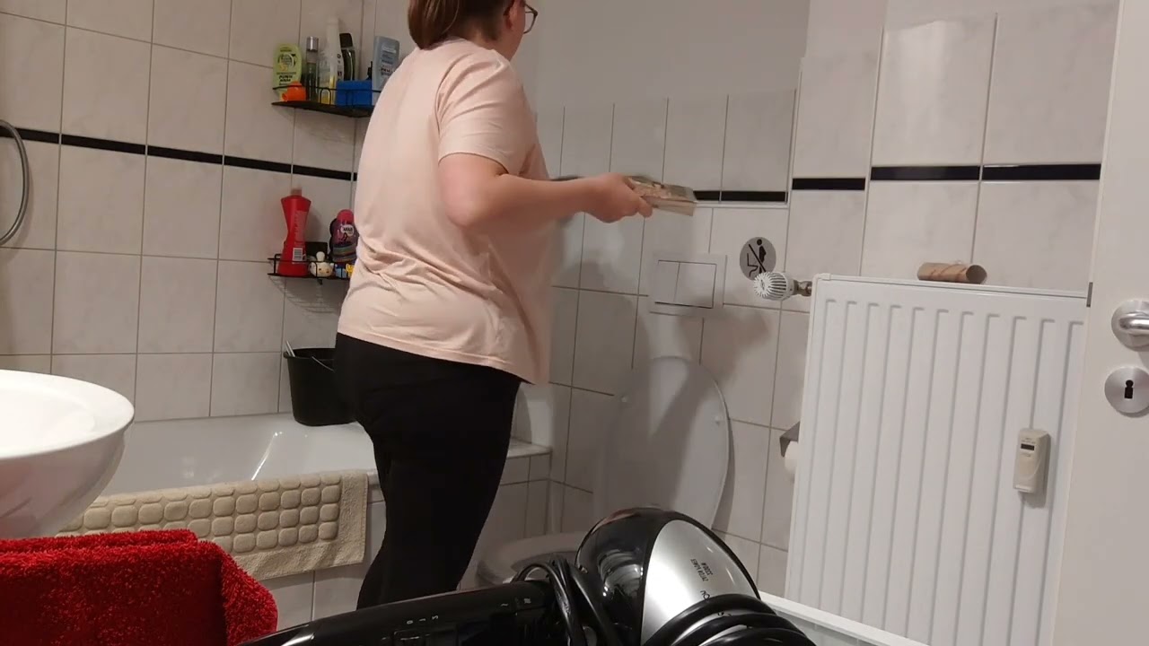 Clean with me kitchen & bathroom. Speeded up no talking, enjoy the sounds