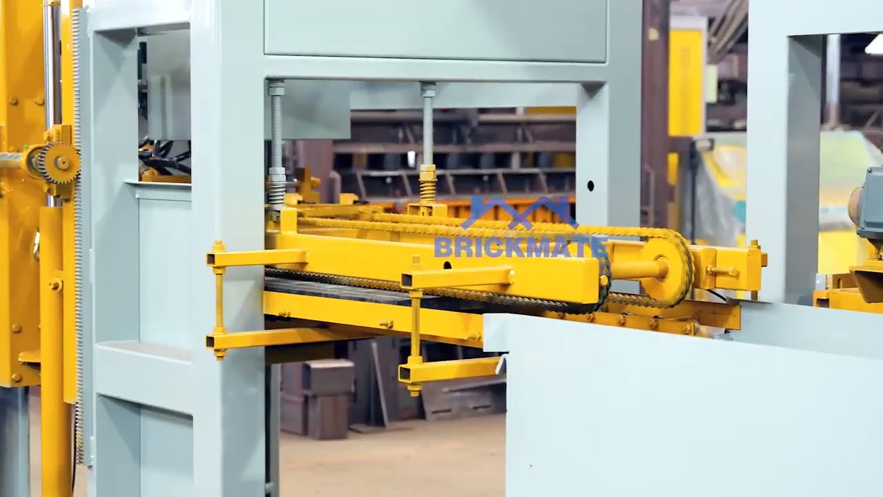 QT5-15 Fully Automatic Cement Brick Production Line | Working Process Video