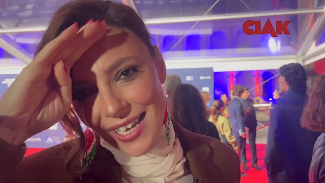 Jasmine Trinca dal red carpet dei David di Donatello 2025