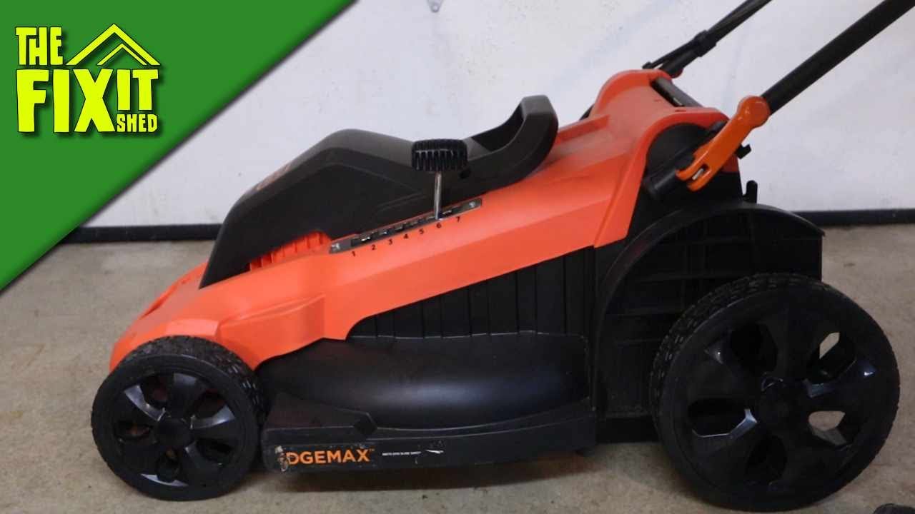 Checking Out My New/Used Black & Decker Corded Mulching Mower BDMM2000 | The Fixit Shed