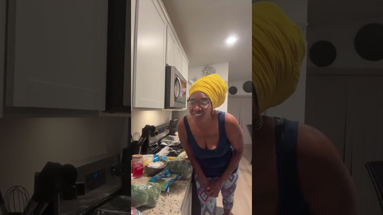 RASTA QUEEN $treasie1 is live!