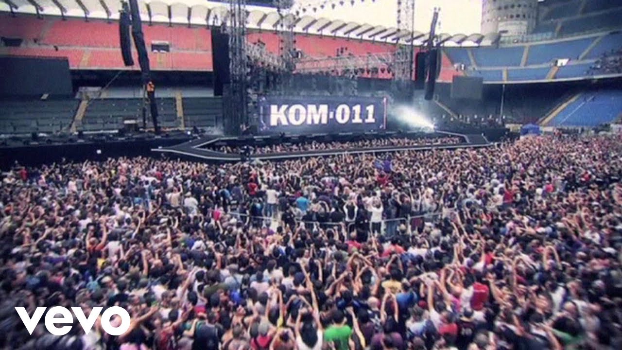 Vasco Rossi - Intro Live KOM.011