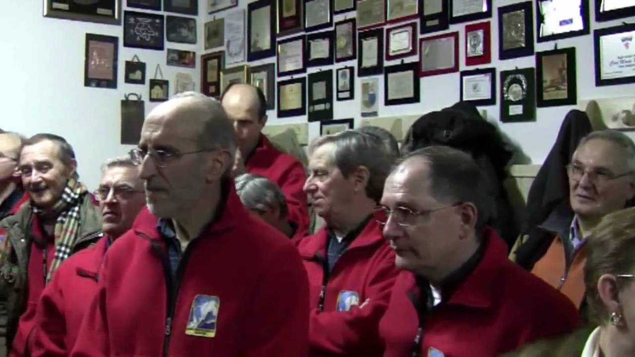CORO MONTE BIANCO Quand' passa la Fanfara canto Alpino della Cuneense (IN HD)