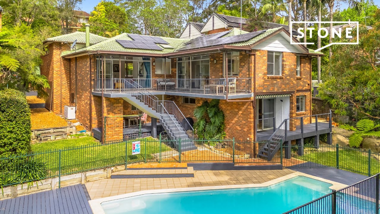11 Valley Park Crescent, North Turramurra