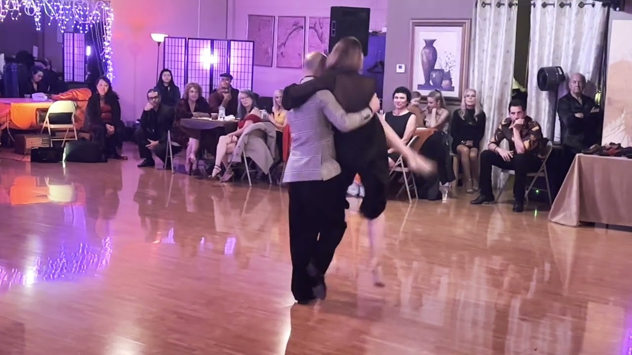 Lorena González Cattáneo and Gastón Camejo at Milonga Sonata 3/3