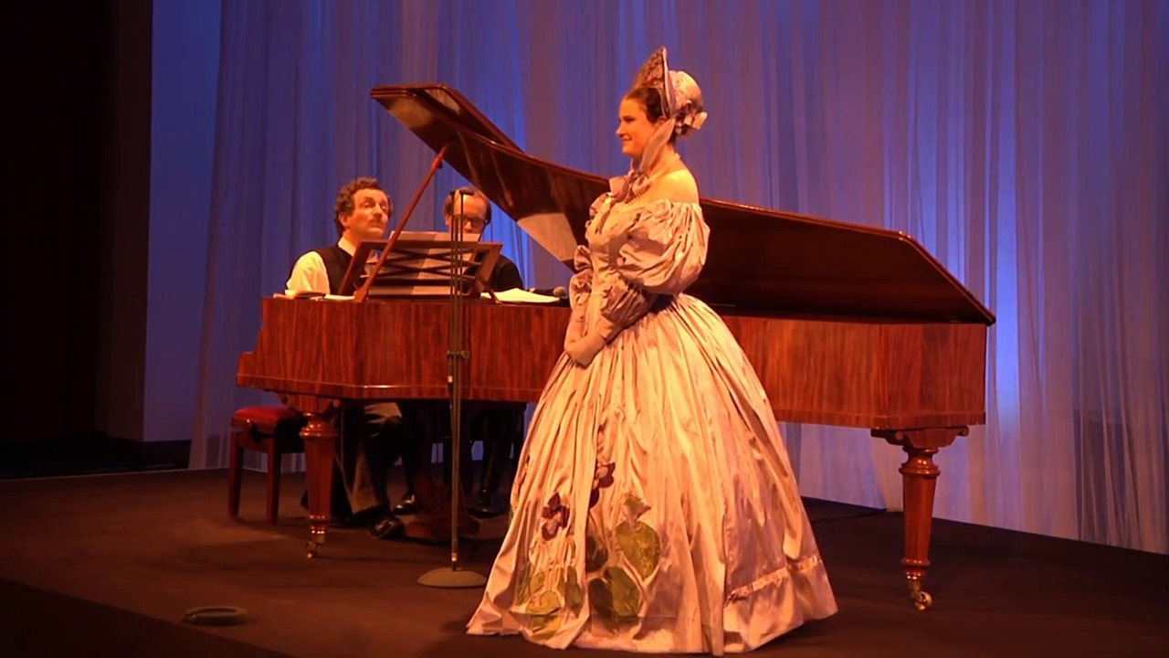 G. Donizetti - La conocchia