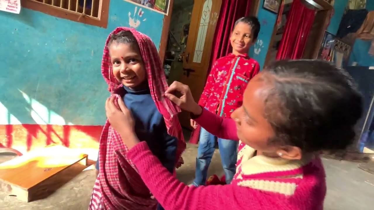 Bachapan Me Kaun Sab Eisa Kiye Ho | Who all used to do this in childhood🥰