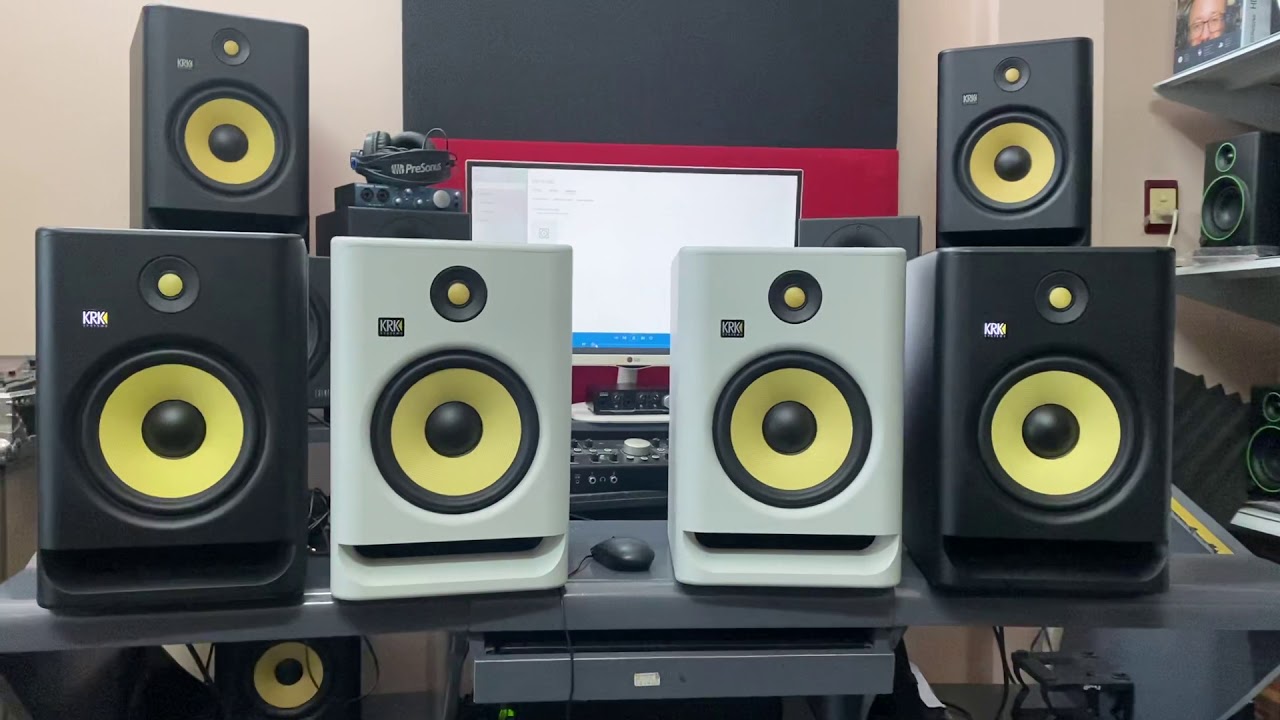 Loa monitor krk rokit 8g4