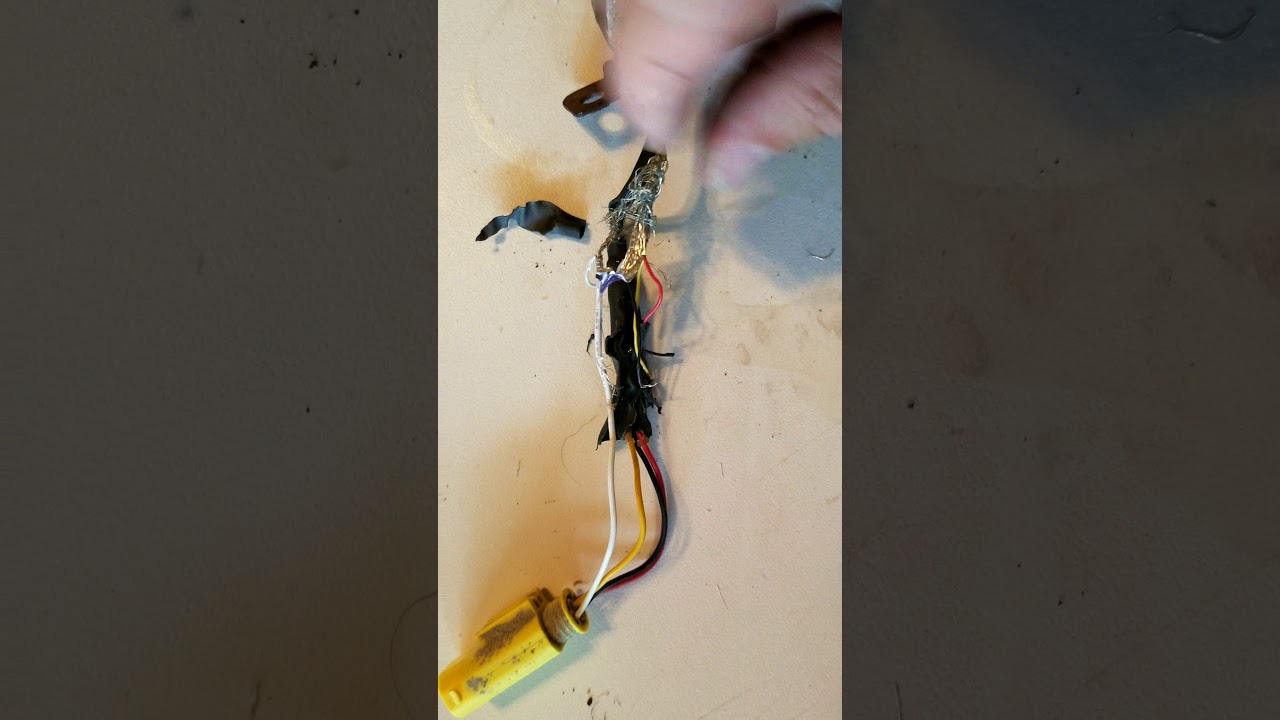 2012 Kia Sorento rear backup camera not working, replaced with a $7 Amazon camera.