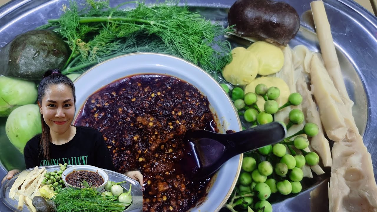 น้ำพริกอ่อง ผักสด ฟินมากค่ะ