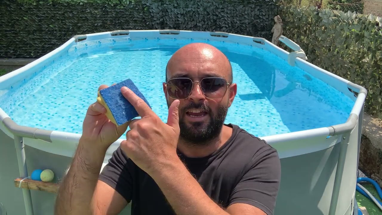 PULIZIA DEL LINER E DELLA LINEA DI GALLEGGIAMENTO