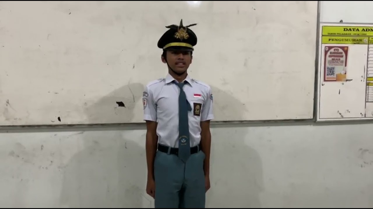 Perkenalkan nama saya Beda Sabda Pradipta, Kelas XII-E,NO present 07.