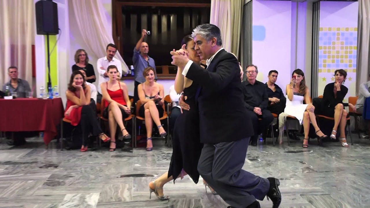 Osvaldo Roldan e Anna Maria Ferrara con La Juan D'arienzo-Parma-Mas que tango 18 /10/14