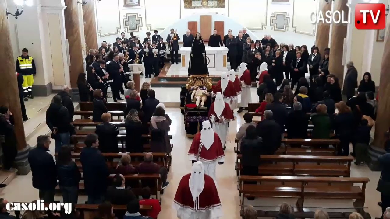 CASOLI - IL RIENTRO DELLA PROCESSIONE DEL VENERDI' SANTO