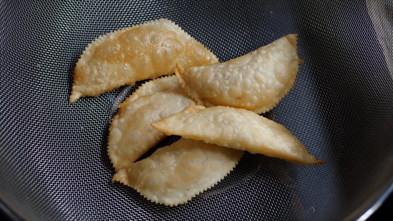 Christmas sweets - Neureos Recipe