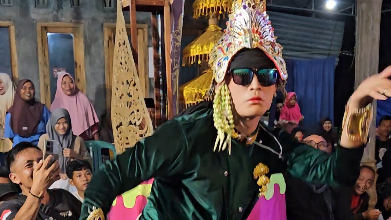 LUCU BANGET SINTREN KAWER DI KERJAIN TUKANG KENDANG