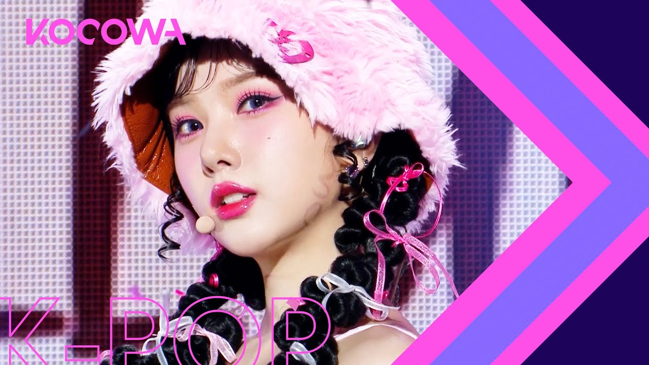 VIVIZ - Pull Up l Show! Music Core Ep 796 [ENG SUB]