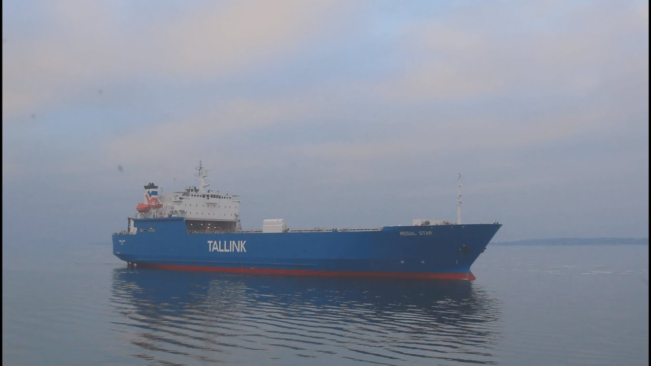 MS Viking Xprs and MS Regal Star at Tallinn