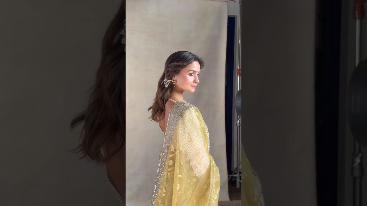 Alia Bhatt WINS hearts with her GRACEFUL festive look in soft glam style🥰 #shorts #aliabhatt
