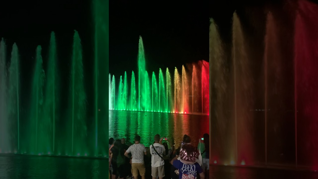 Поморие: фонтан в национальных цветах 🇧🇬 Magical Fountain in Bulgaria&rsquo;s National Colors