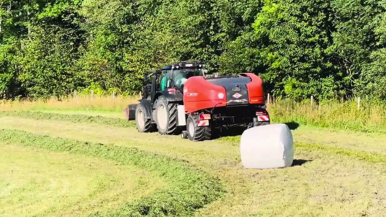 KUHN i-BIO+INTELLIGENT BALING AND WRAPPING IN ONE GO