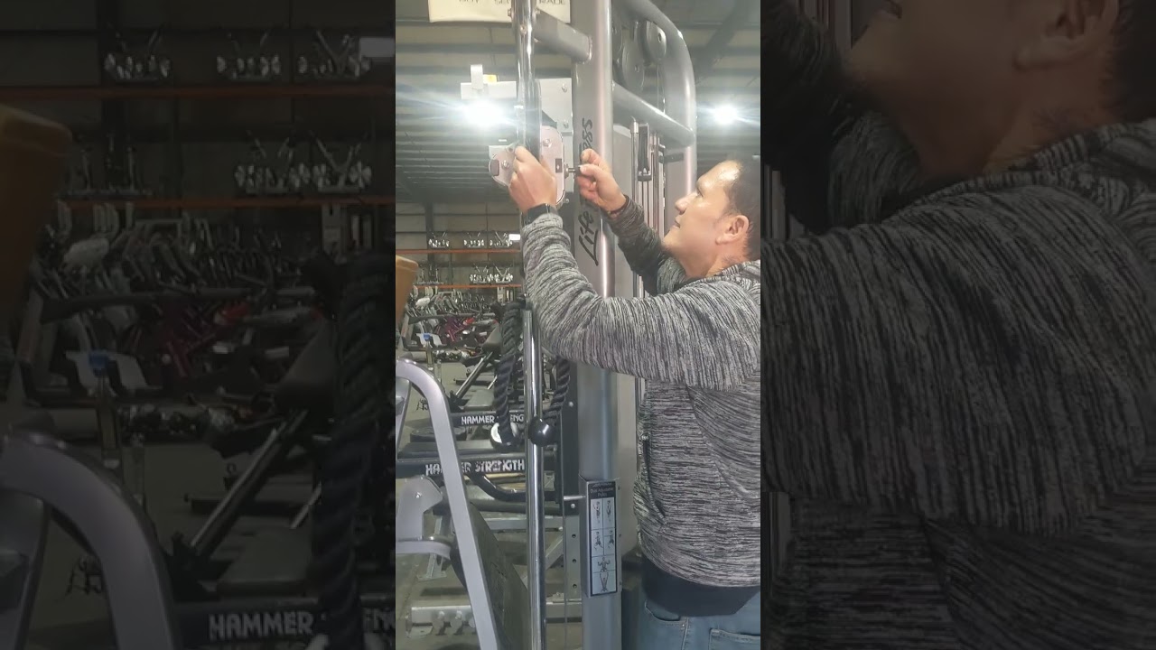 Life Fitness Functional Trainer