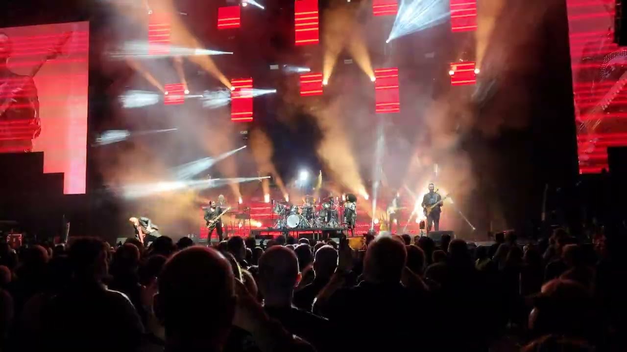 Simple Minds..Love Song..Wembley Arena 31.3.2022