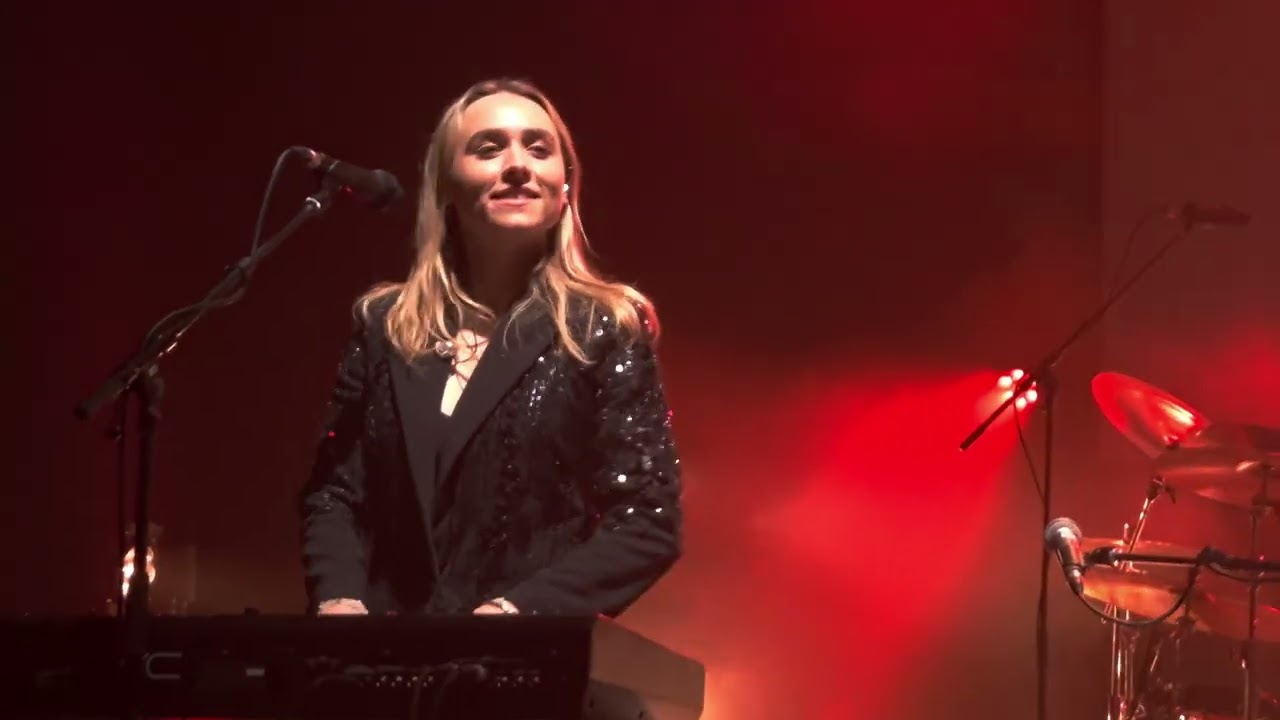 Tusk, Rumours of Fleetwood Mac. 19-7-25. Vaillant Live, Derby.