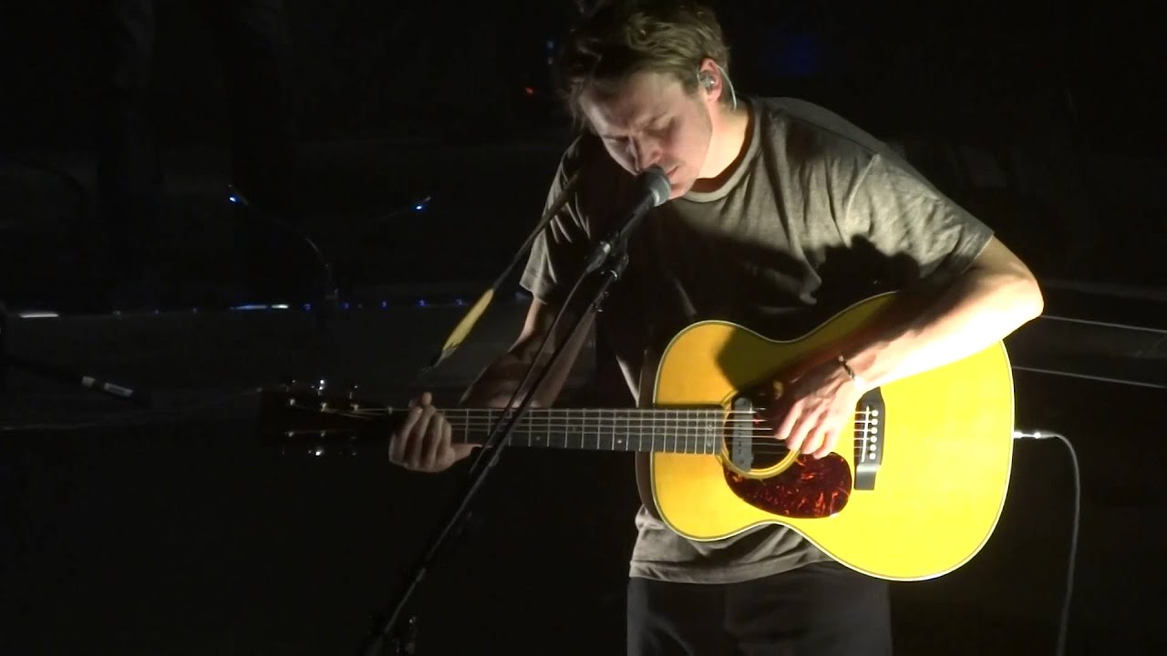 Ben Howard - Am I In Your Light ? / In Dreams (HD) Live In Paris 2015