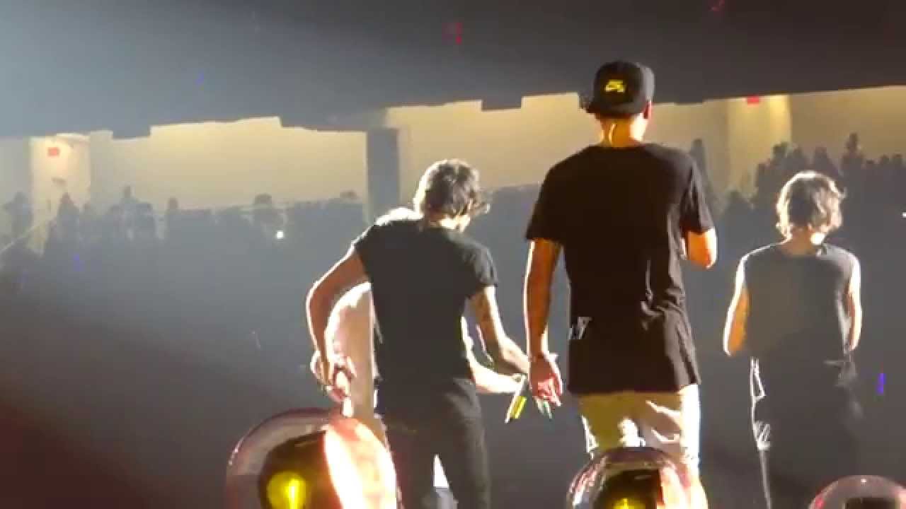 One Direction- Happily- Detroit 8-16-14