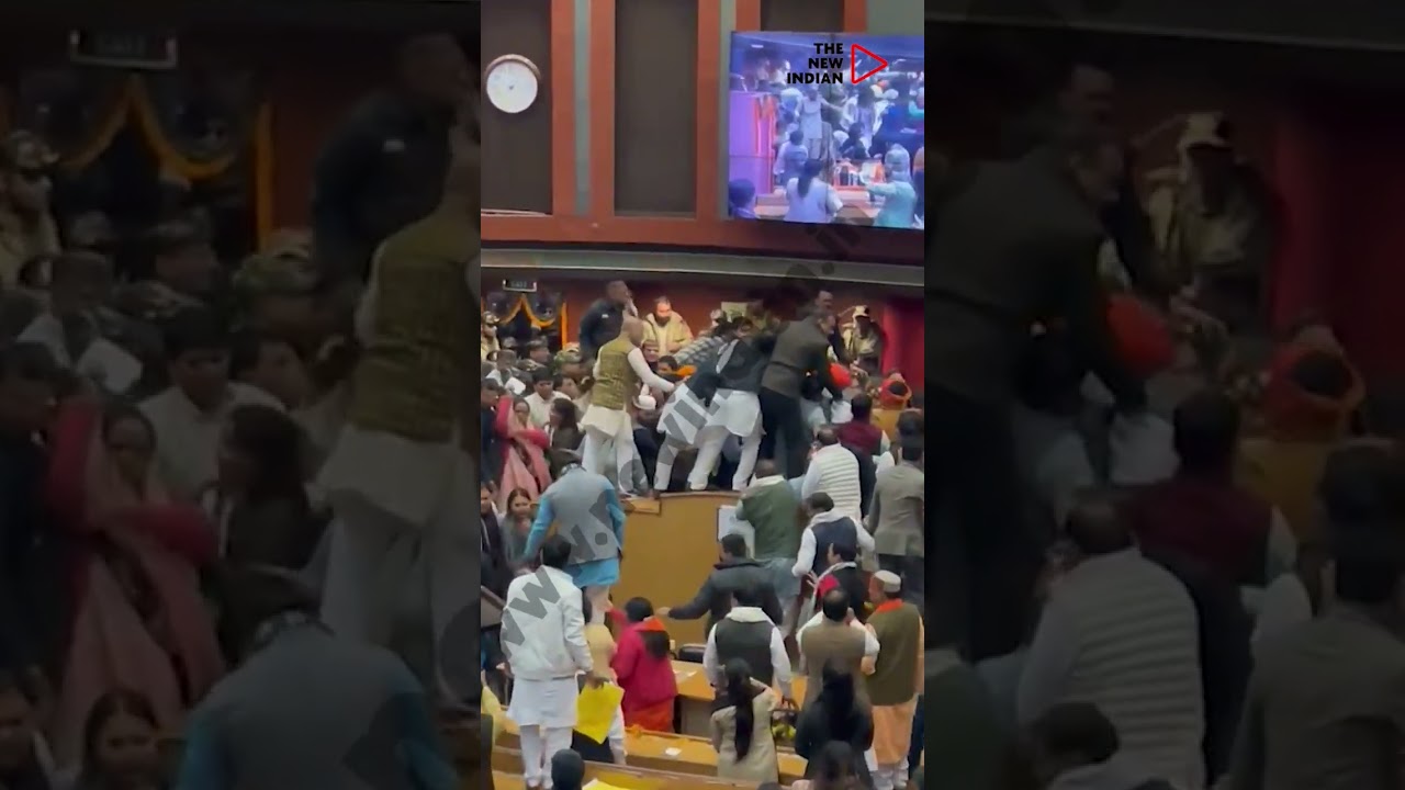 Ruckus inside Delhi MCD house during election of Mayor
