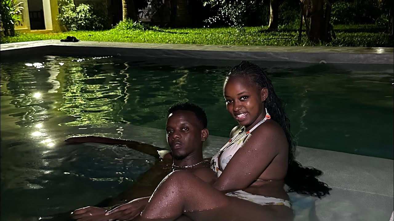 LATE NIGHT SWIM WITH MY BOYFRIEND 🤭❤️❤️……..