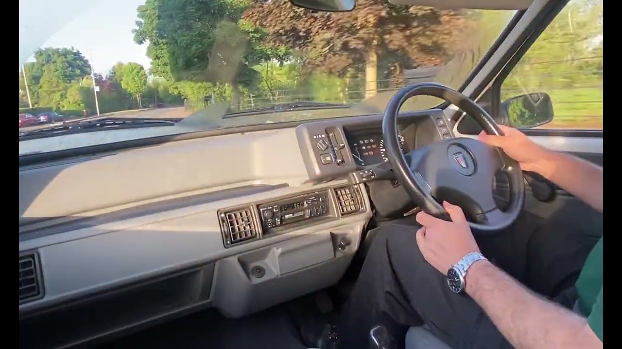 Rover Metro - Cold Start & Morning Drive
