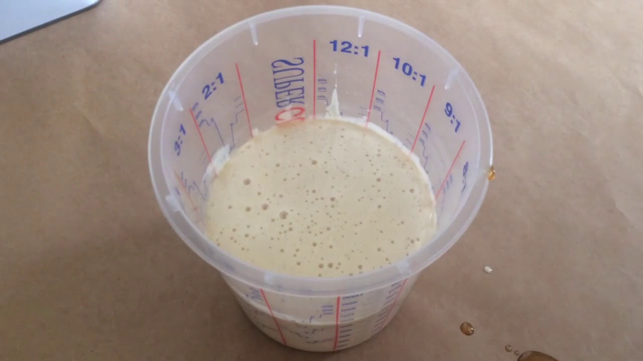 Préparation de la mousse PU : 2 composants