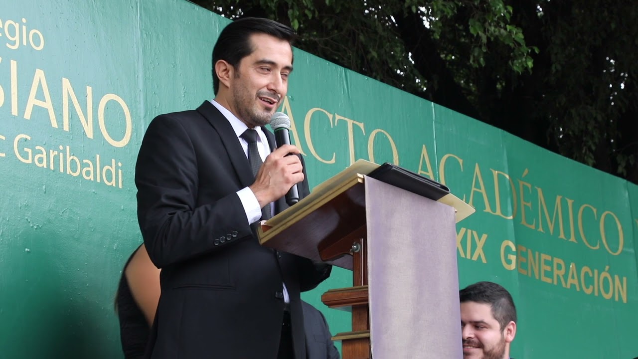 CAG Mensaje de los Padrinos de Generación