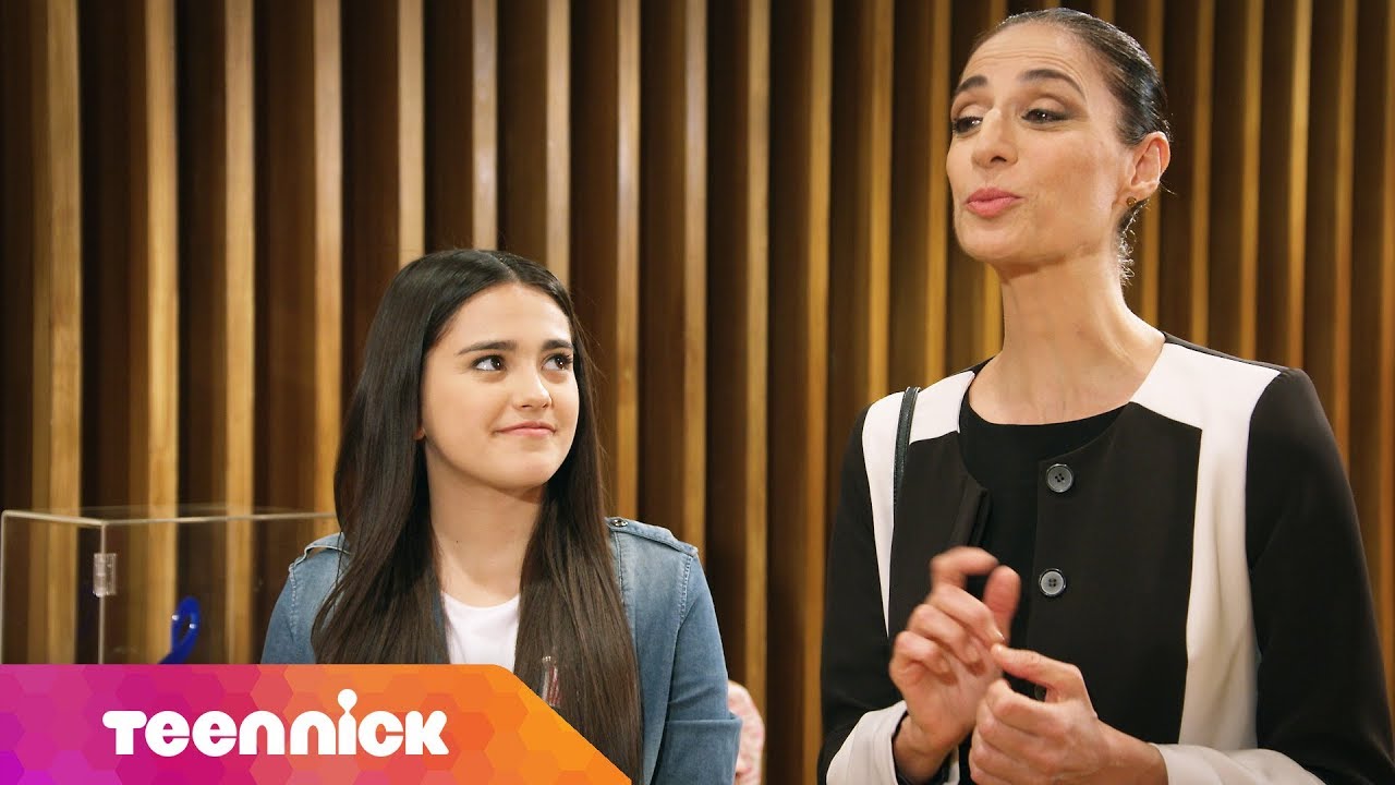 קאלי מופיעה בפני הגברת מריש | קאלי'ז מאש אפ - הרגעים הגדולים | טין ניק