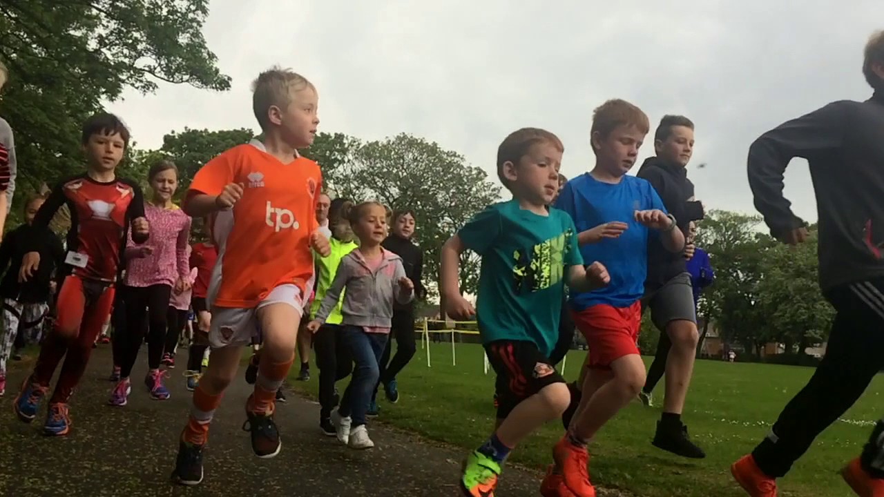 Rossmere Junior parkrun start