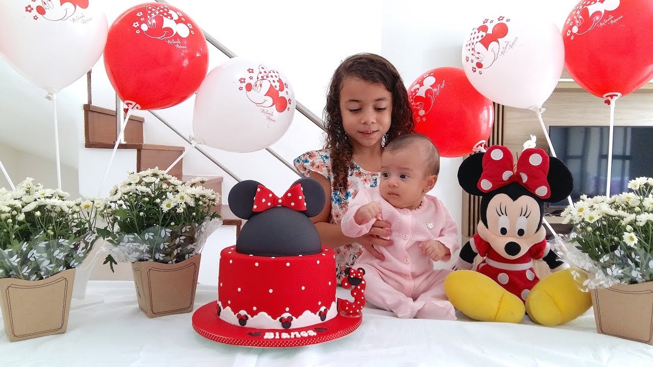 TERCEIRO MESVERSÁRIO DA BIANCA - Minnie - Gabriela Almeida