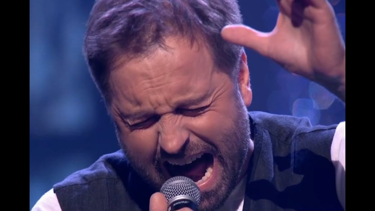 Alfie Boe - Love Reign O'er Me (Sunday Night at the Palladium)
