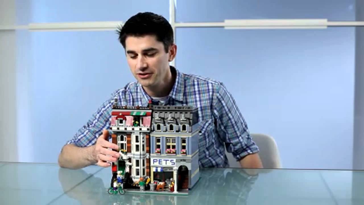 LEGO&reg; Pet Shop (10218) Part 1