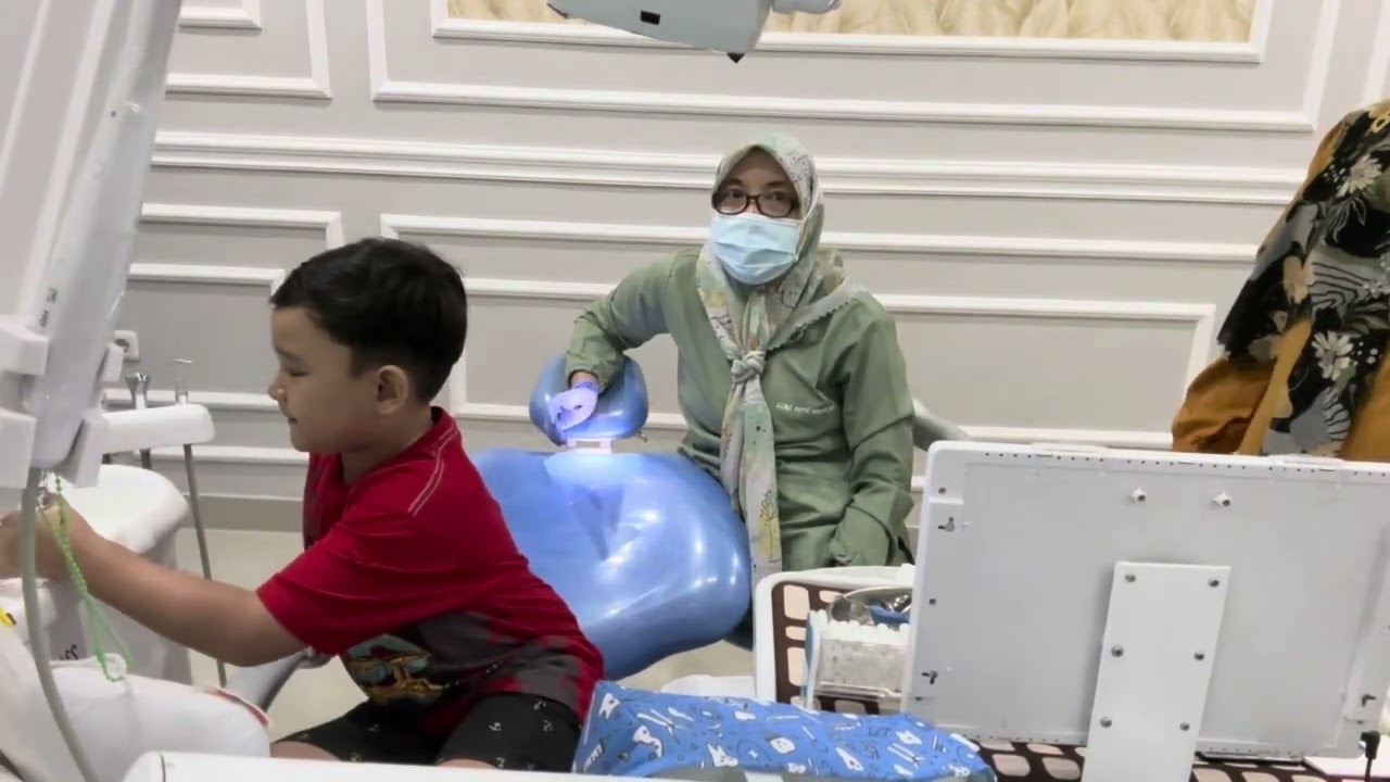 Cabut gigi persistensi #doktergigi #doktergigianak #anak #