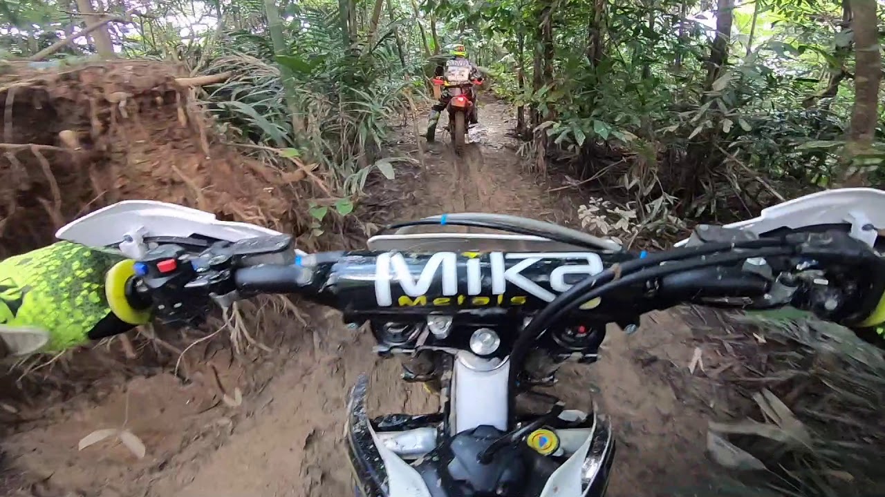 Hills and Spills on board Khalid Tampines Quarry Trail