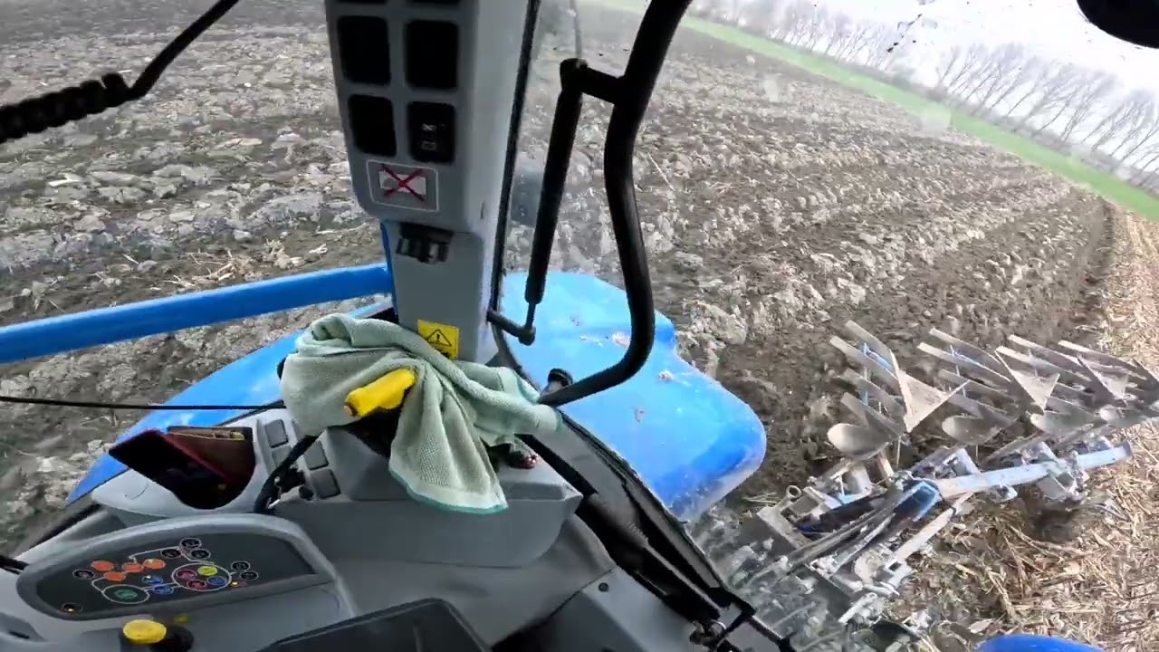 #vlog 1. New holland szántás