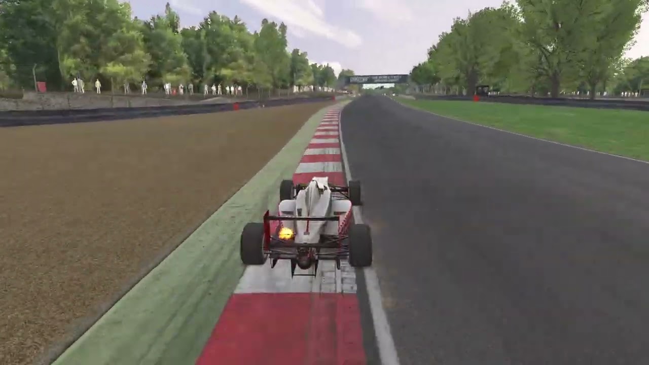 F4 at Brands Hatch