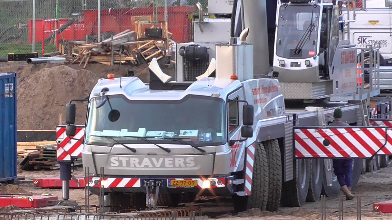 Oostflank Wijchen dl 37 / opbouw torenkraan STK Stravers 1/4